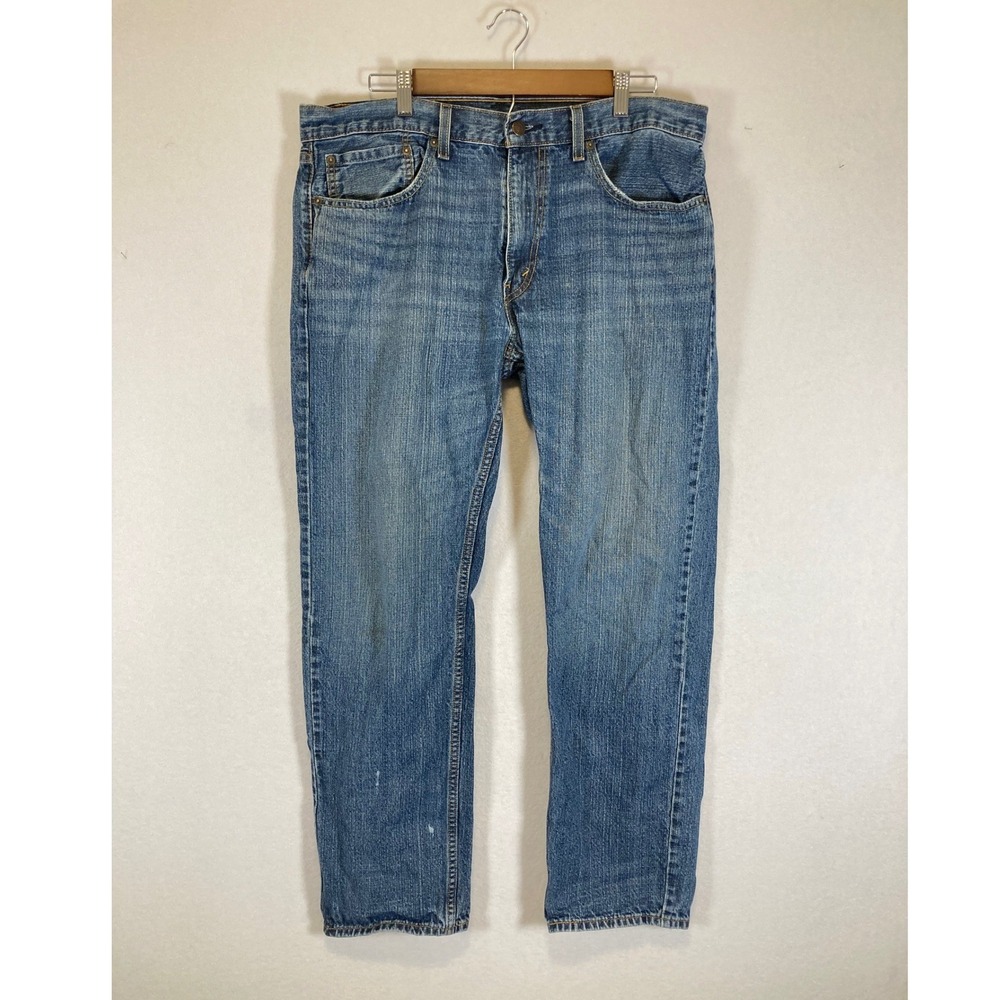 Classic Americana Levi's 559 Mens 36x32 Blue Relaxed Straight Leg Jeans